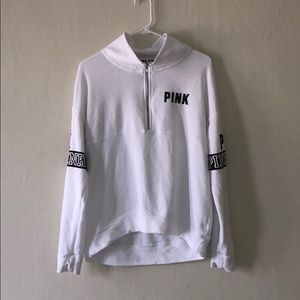 ☁️Used PINK white sweatshirt☁️